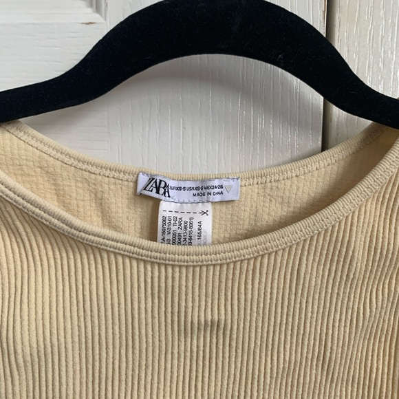 Zara high neck crop top - Picture 2 of 2